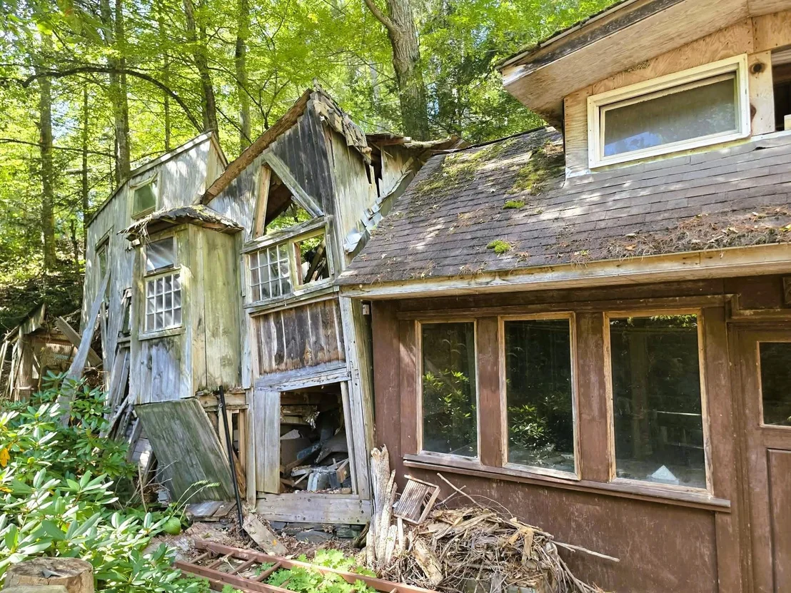 Photo of 1107 Broad Brook