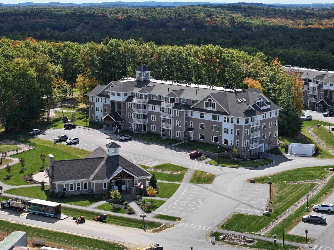 Photo of Unit 204 at 4 Longview