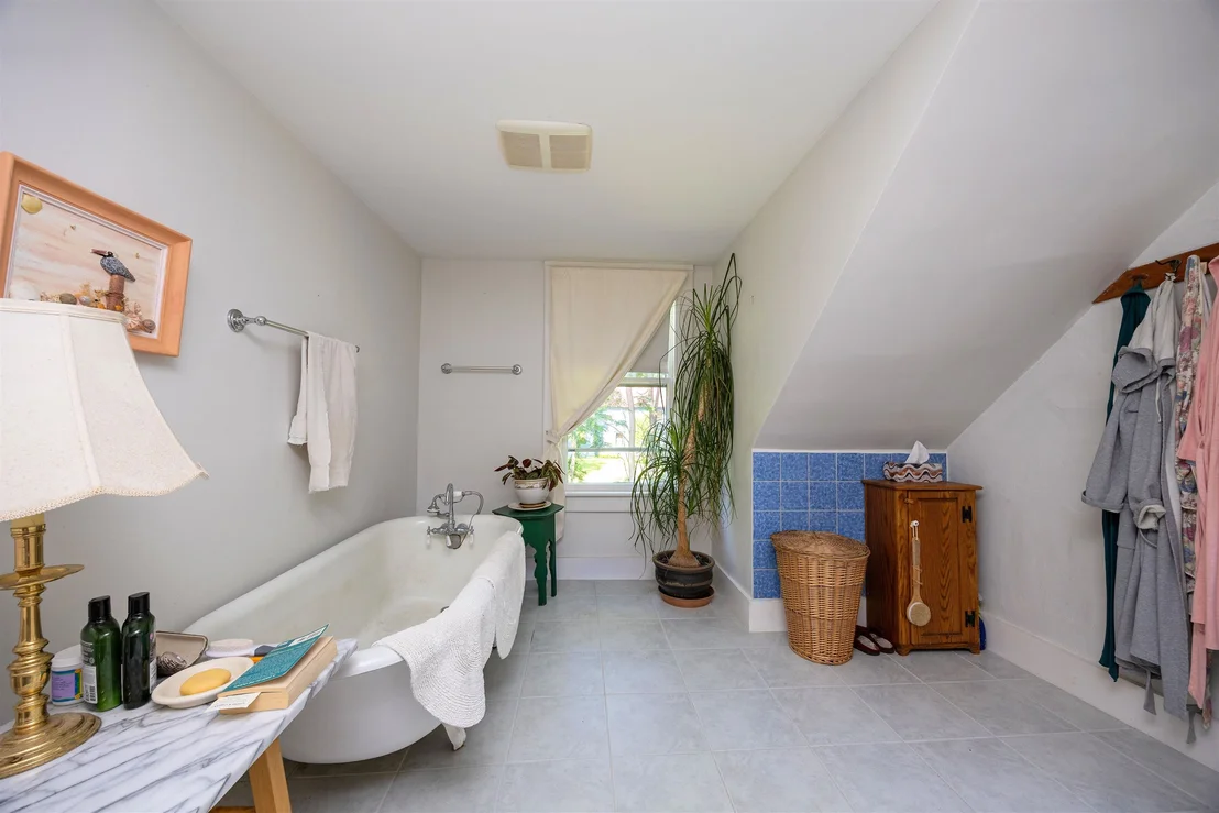 Photo of 535 Oxbow