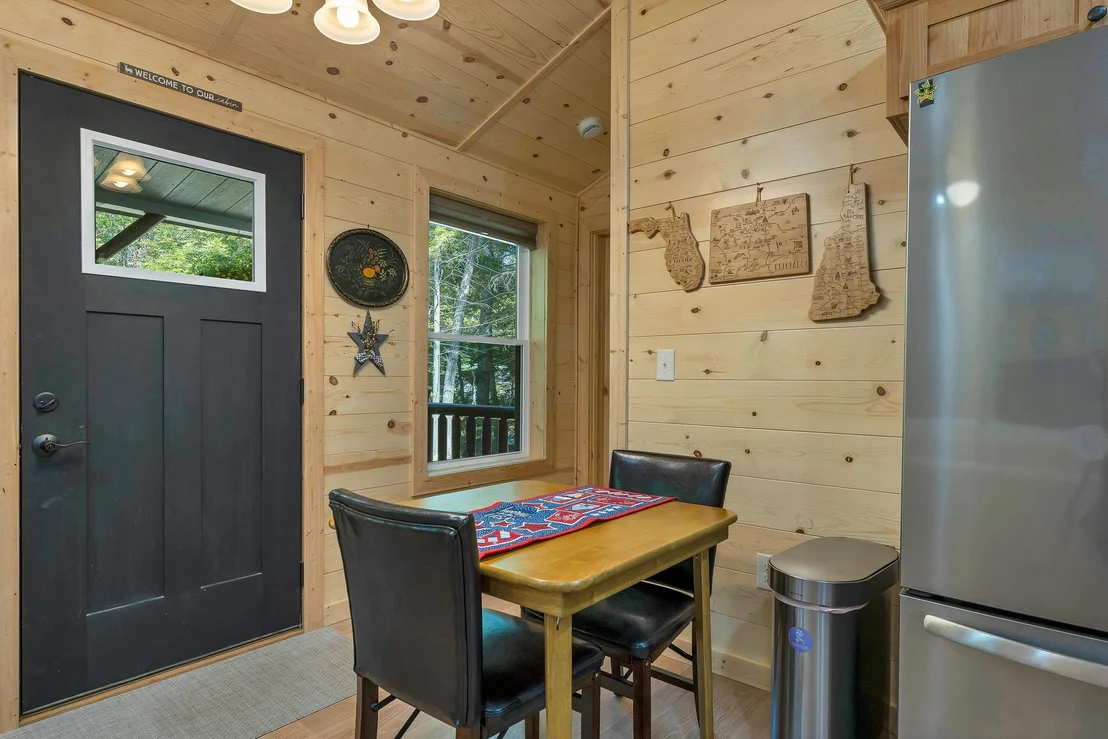 Photo of 616 Deer Meadow