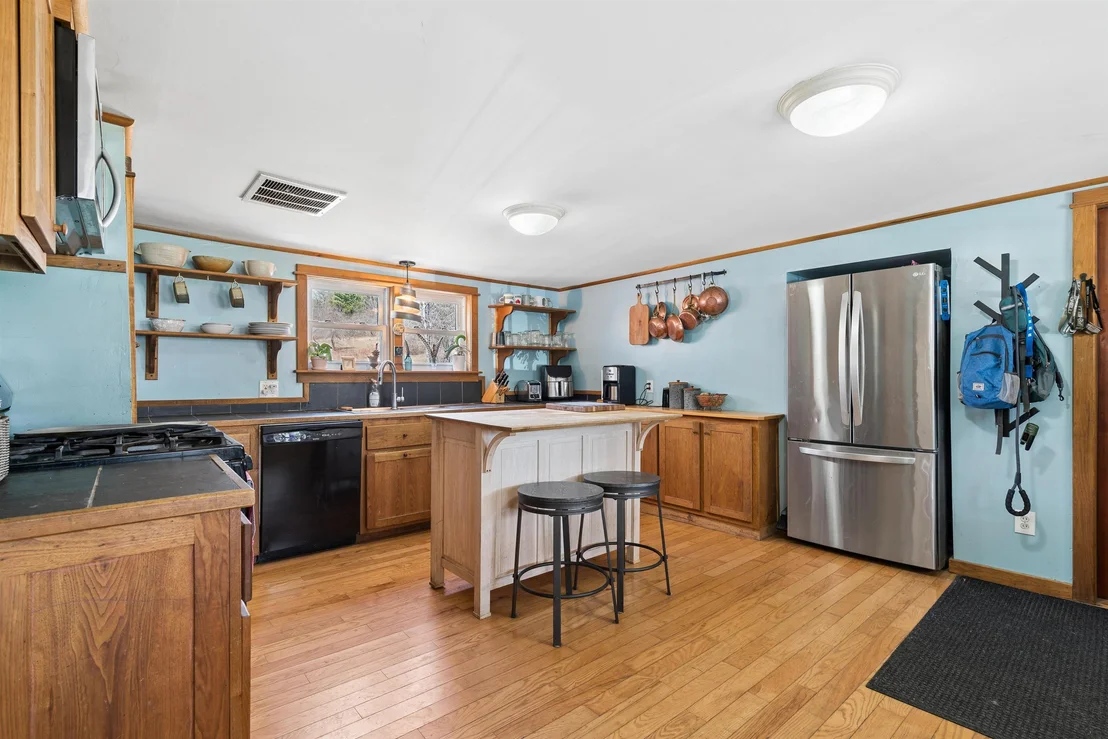 Photo of 88 Spring