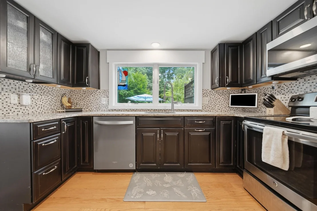 Photo of 27 Baker