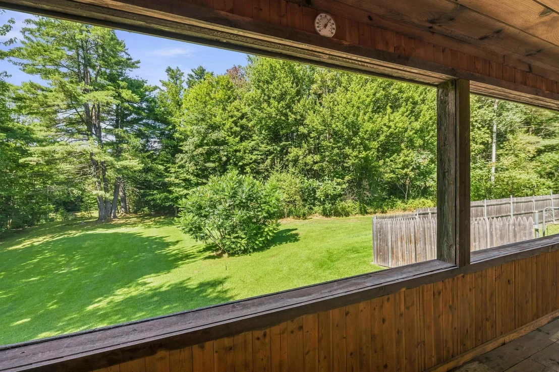 Photo of 162 South Lunenburg