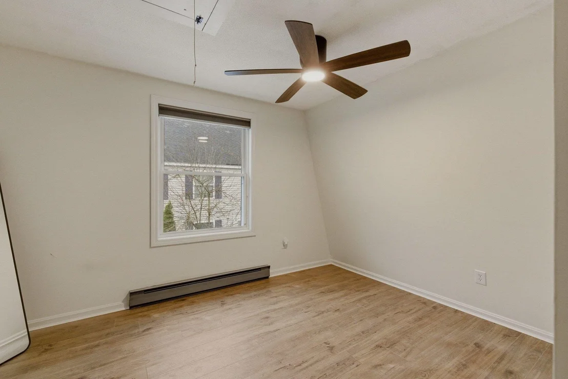 Photo of Unit 4 at 4 Hemlock