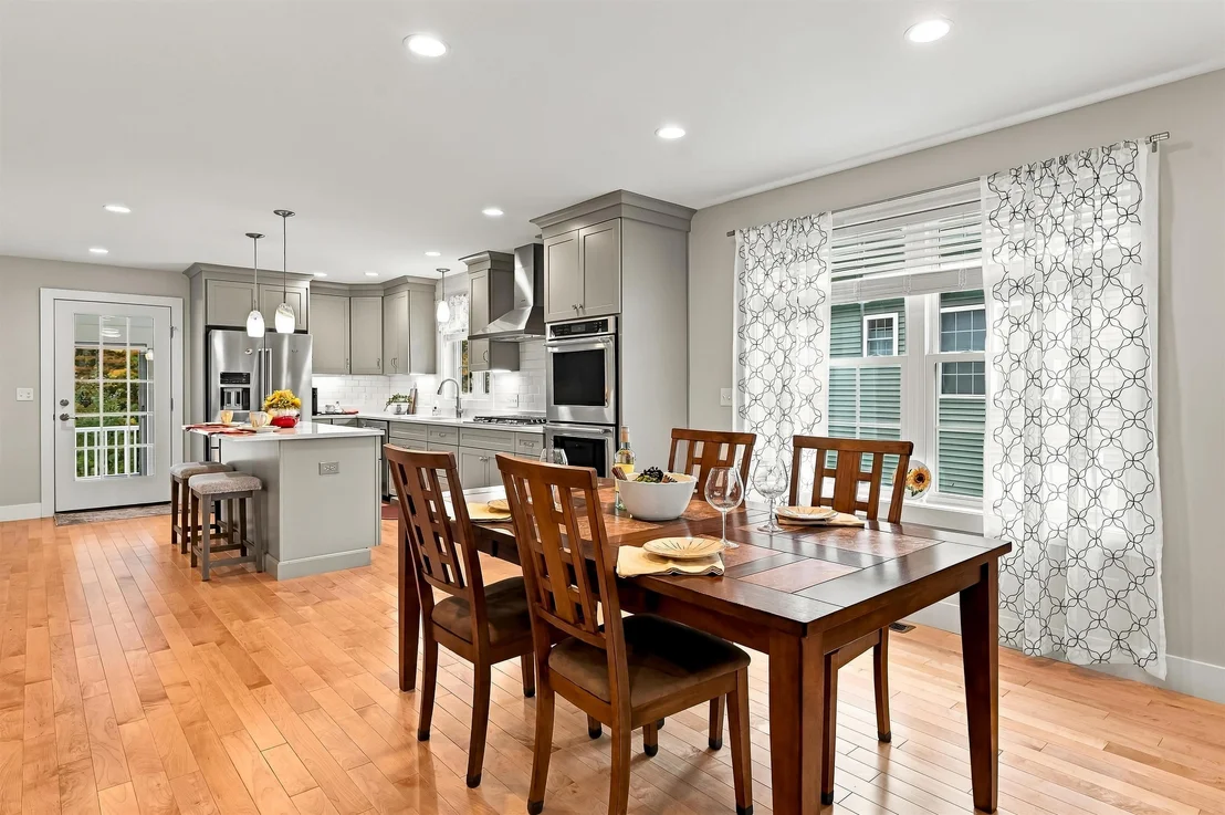 Photo of 10 Mulberry