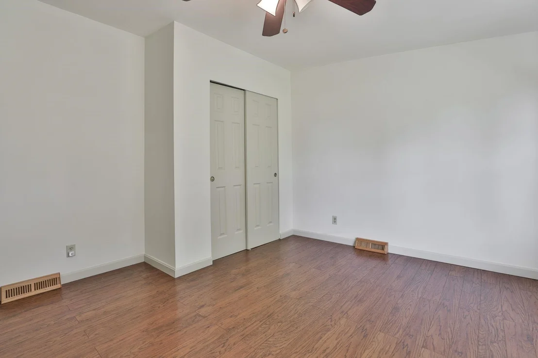 Photo of 8 Aberdeen