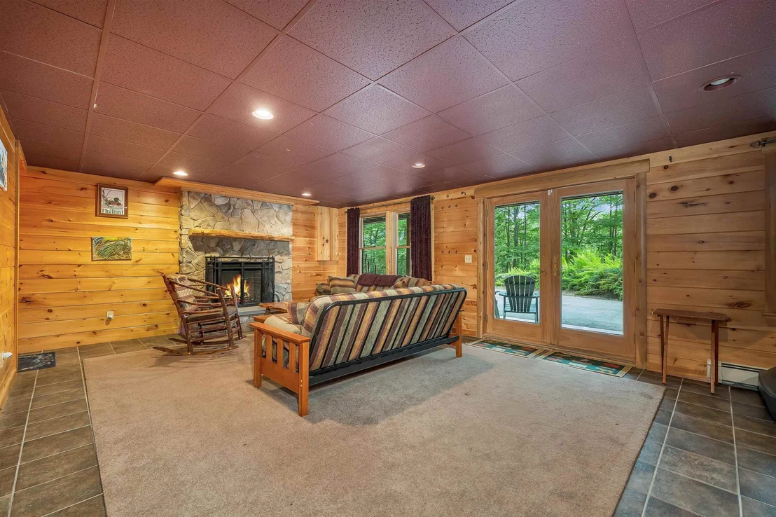 Photo of 40 Lindsley