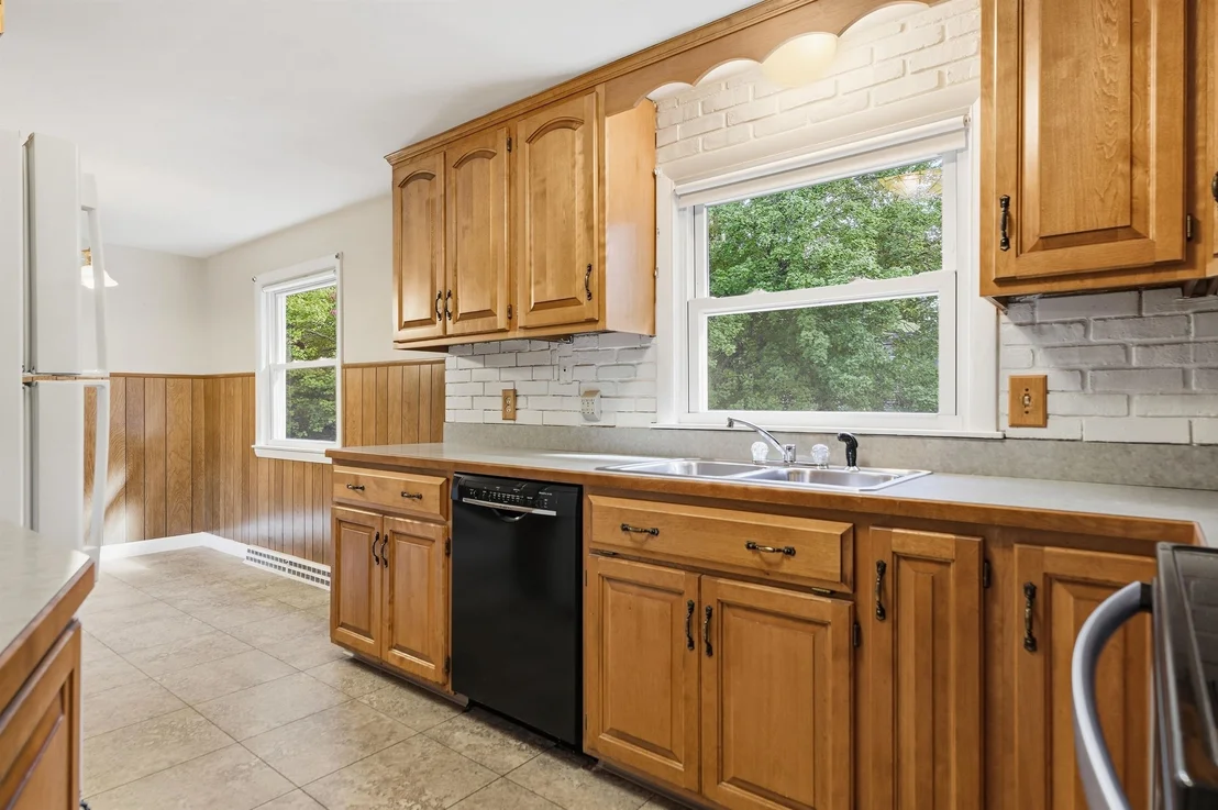 Photo of 32 Henderson