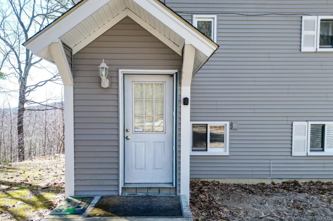 Photo of 27 Upper Lake View
