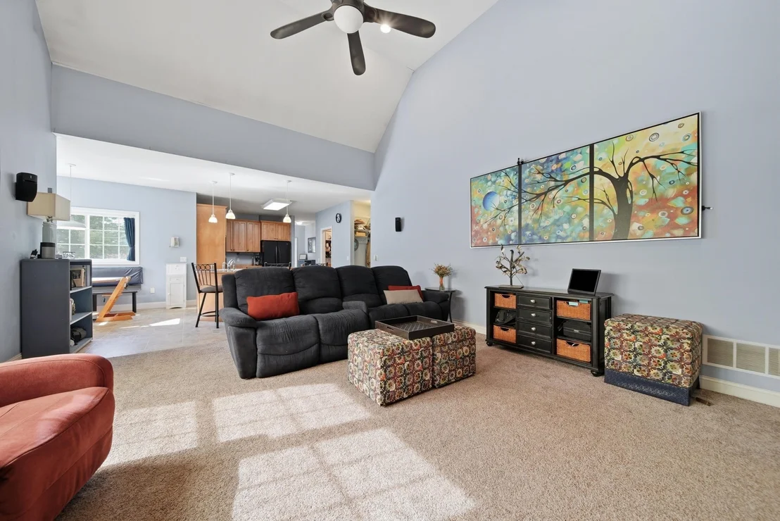 Photo of 22 Longview