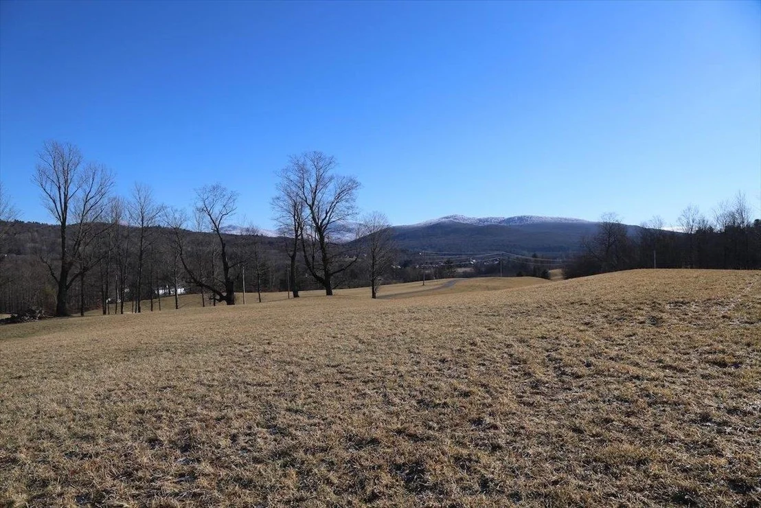 Photo of 487 VT Route 15