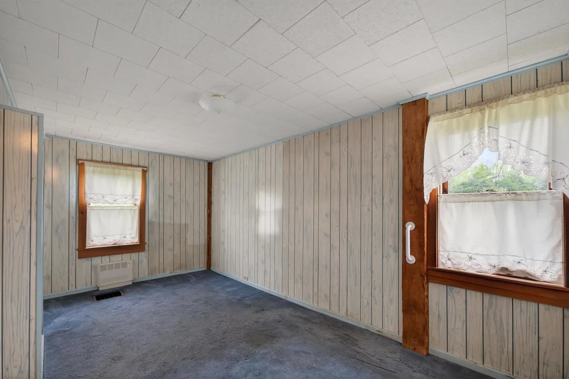 Photo of 2245 Burrington Hill