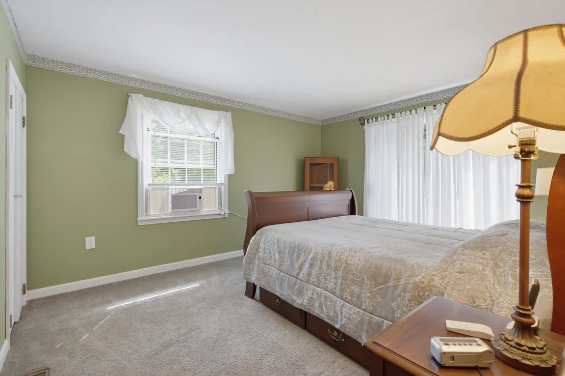 Photo of 176 Exeter