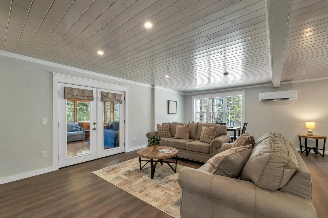 Photo of 84 Maple
