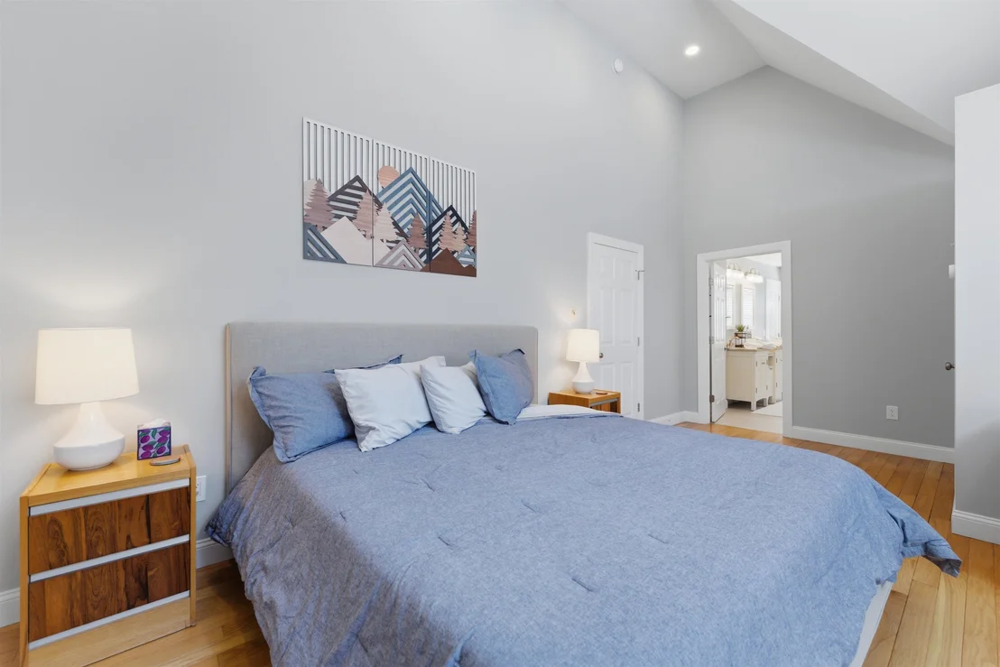 Photo of 1035 VT Route 121