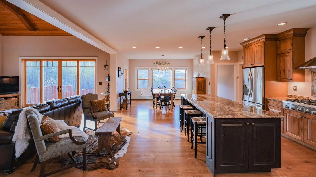 Photo of 42 Deerfield