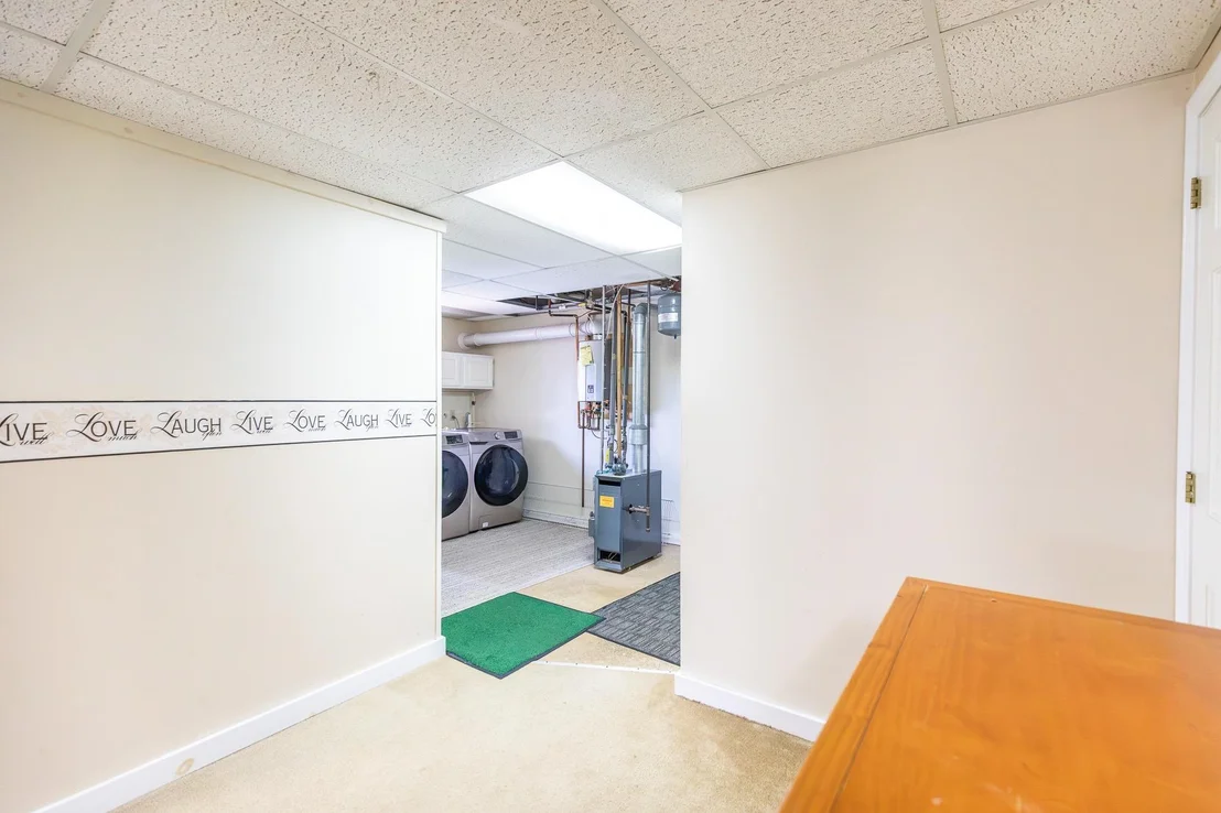 Photo of 35 Shaker