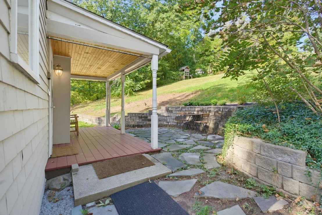 Photo of 66 Oak
