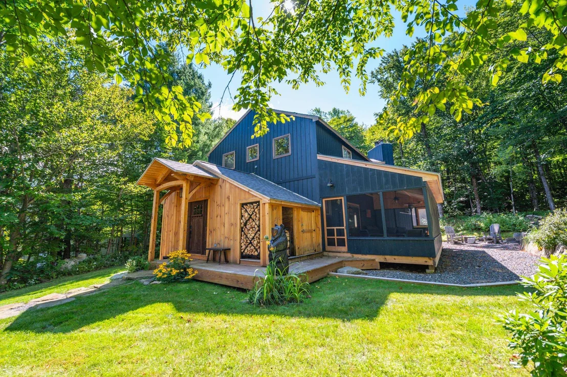Photo of 15 Bears Den