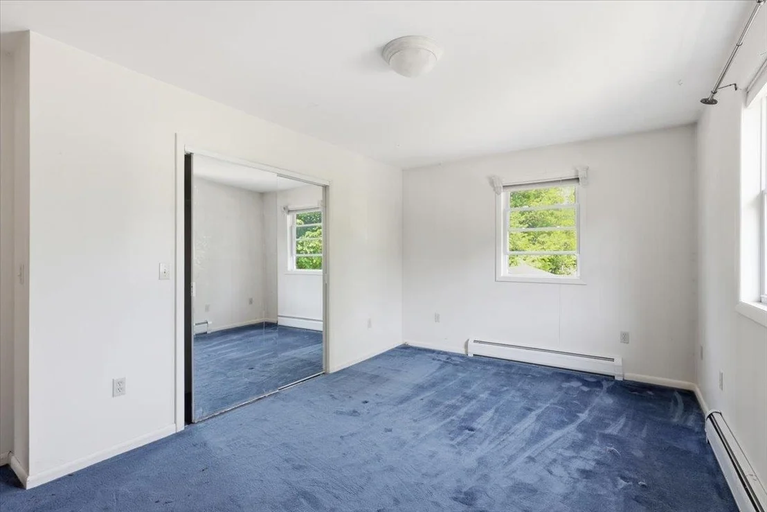 Photo of 23 Blondin