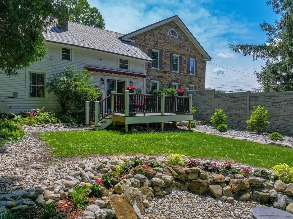 Photo of 383 St. Albans
