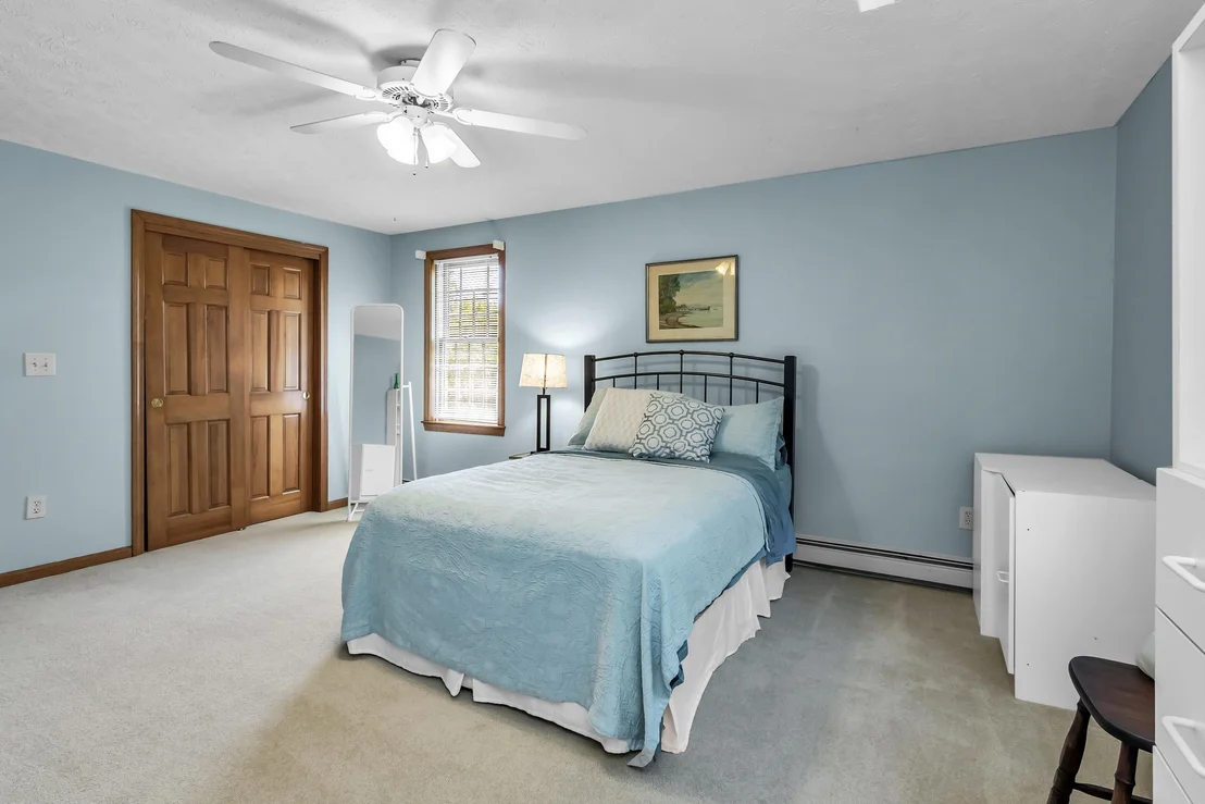 Photo of 11 Nutfield