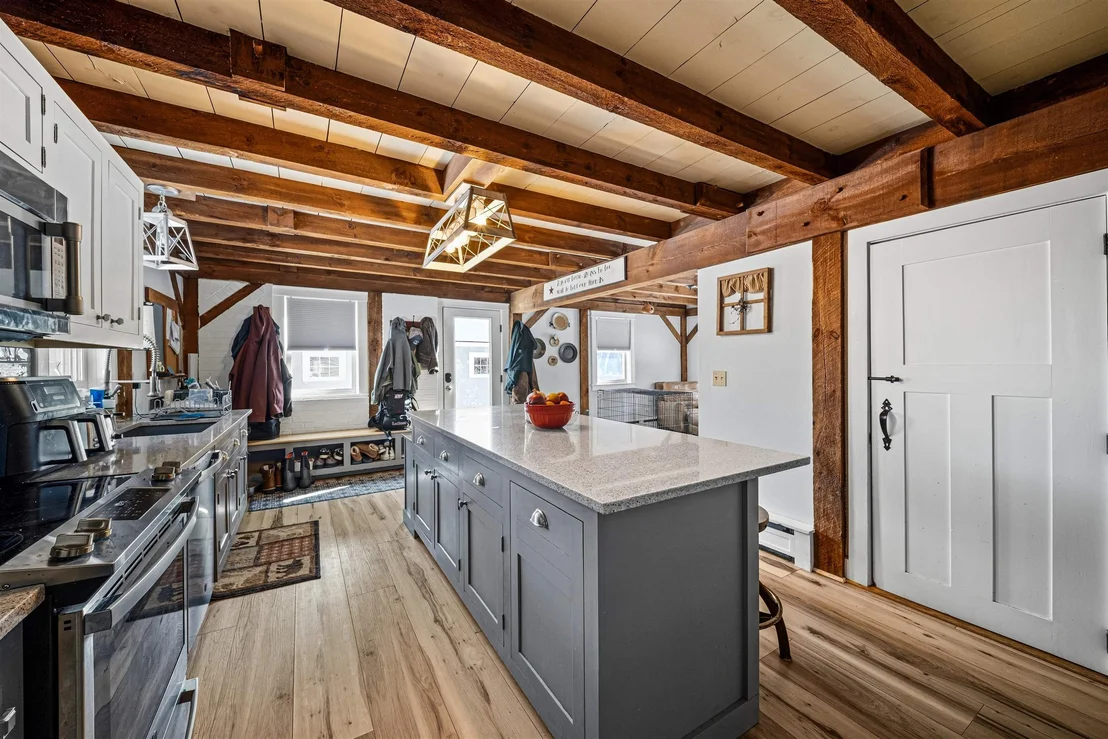 Photo of 12 Loring
