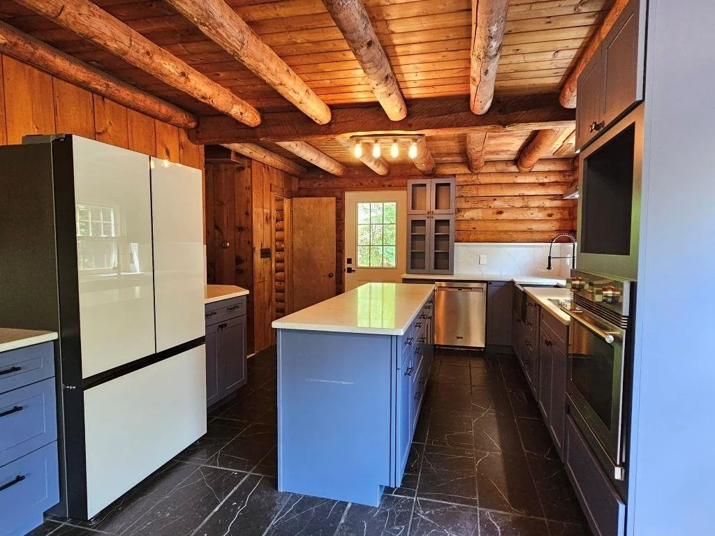 Photo of 423 Old Walpole