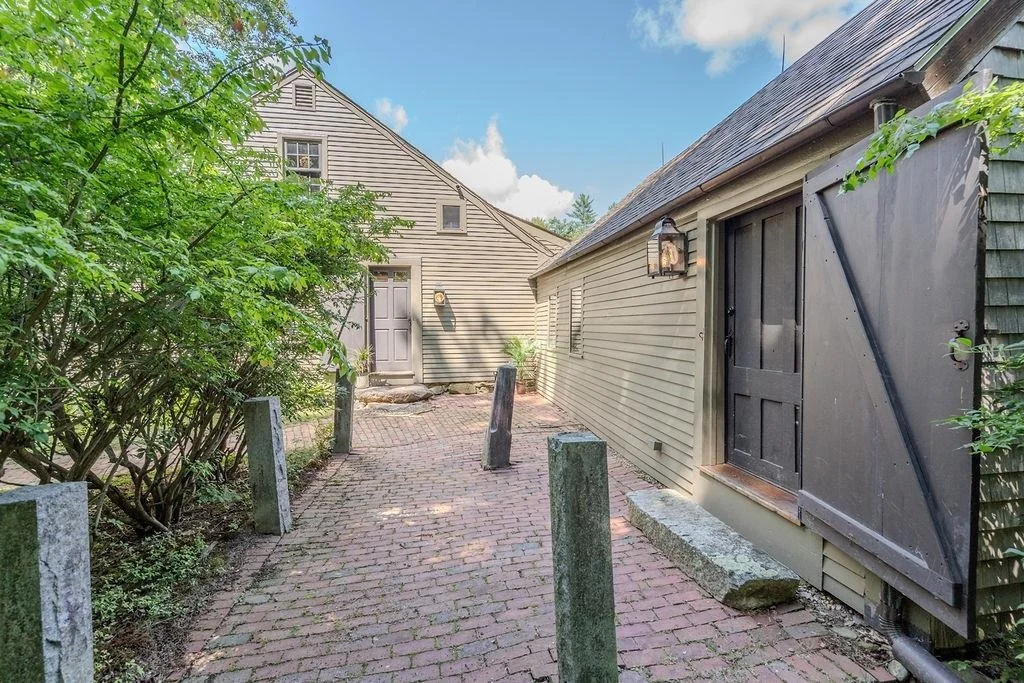 Photo of 129 Webster Mills