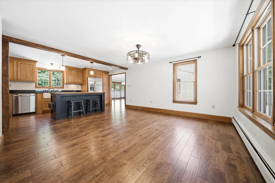 Photo of 302 Forest