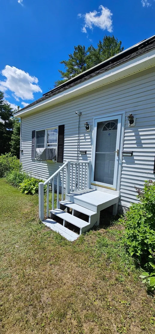 Photo of 14 Cloutier