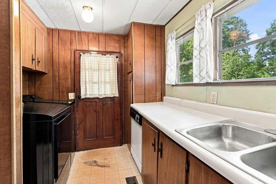 Photo of 4 Vindale