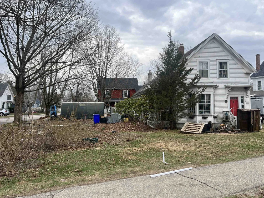 Photo of 180 Front