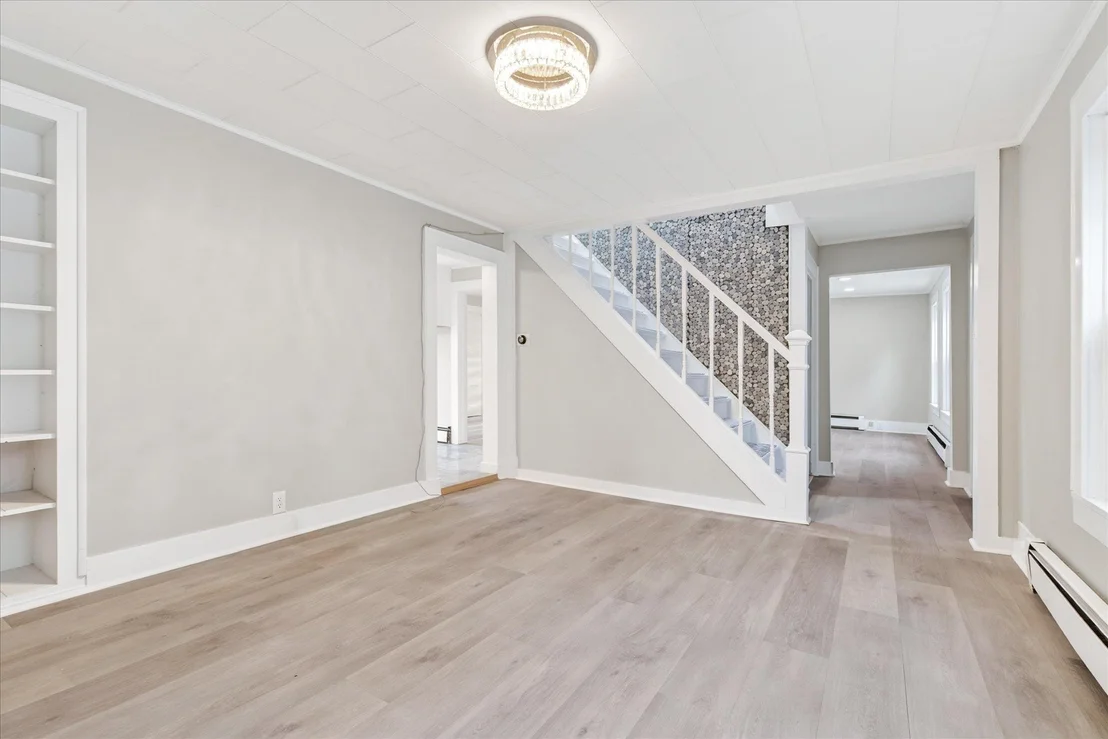 Photo of 25 Bluff