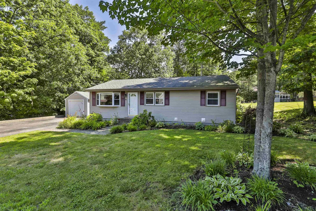 Photo of 61 Knollcrest