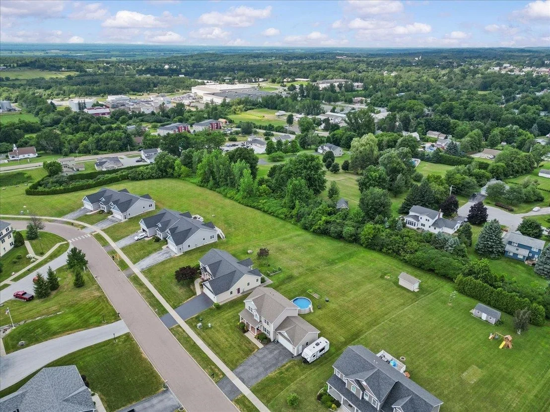 Photo of 183 Harbor View