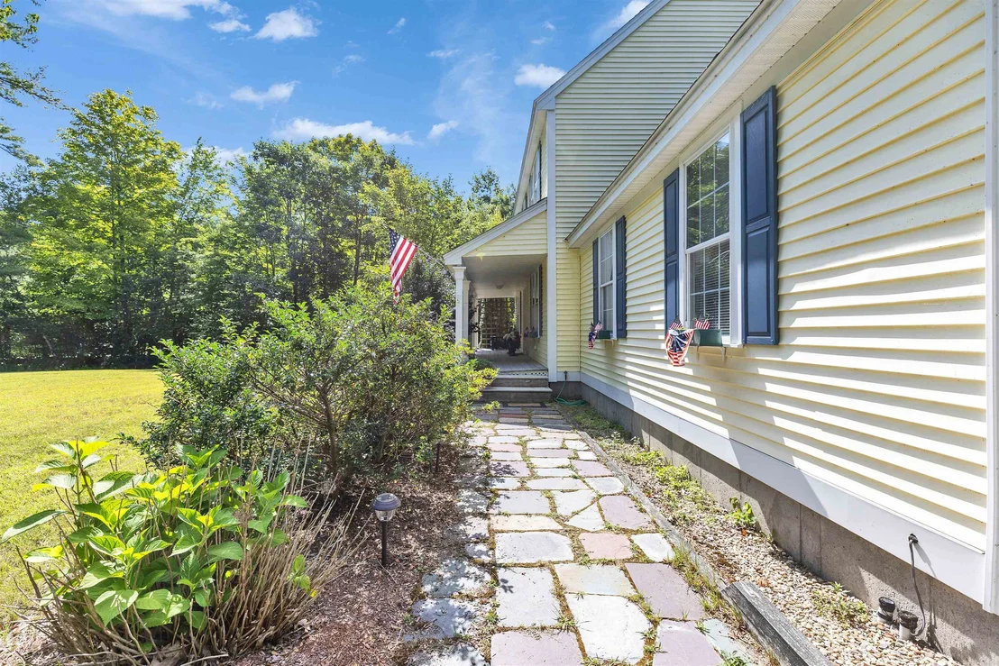 Photo of 230 Hoit