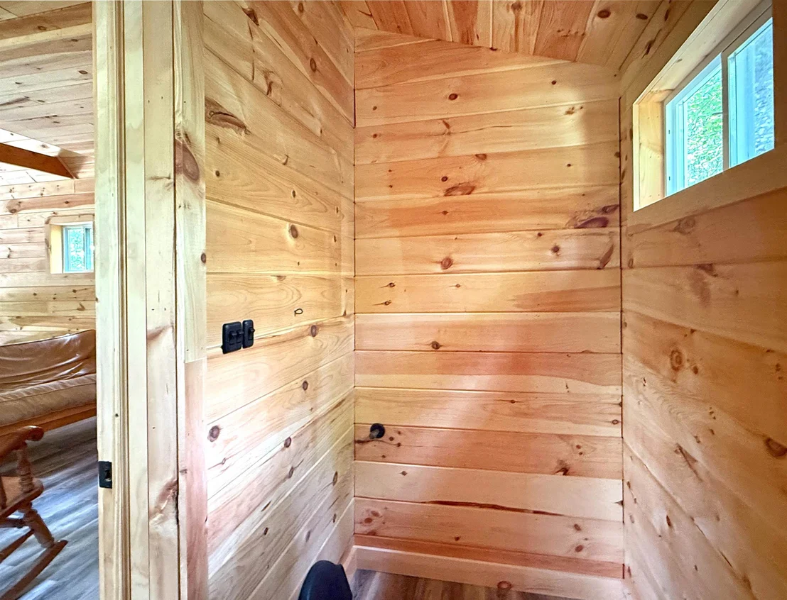 Photo of 564 Eagles Nest