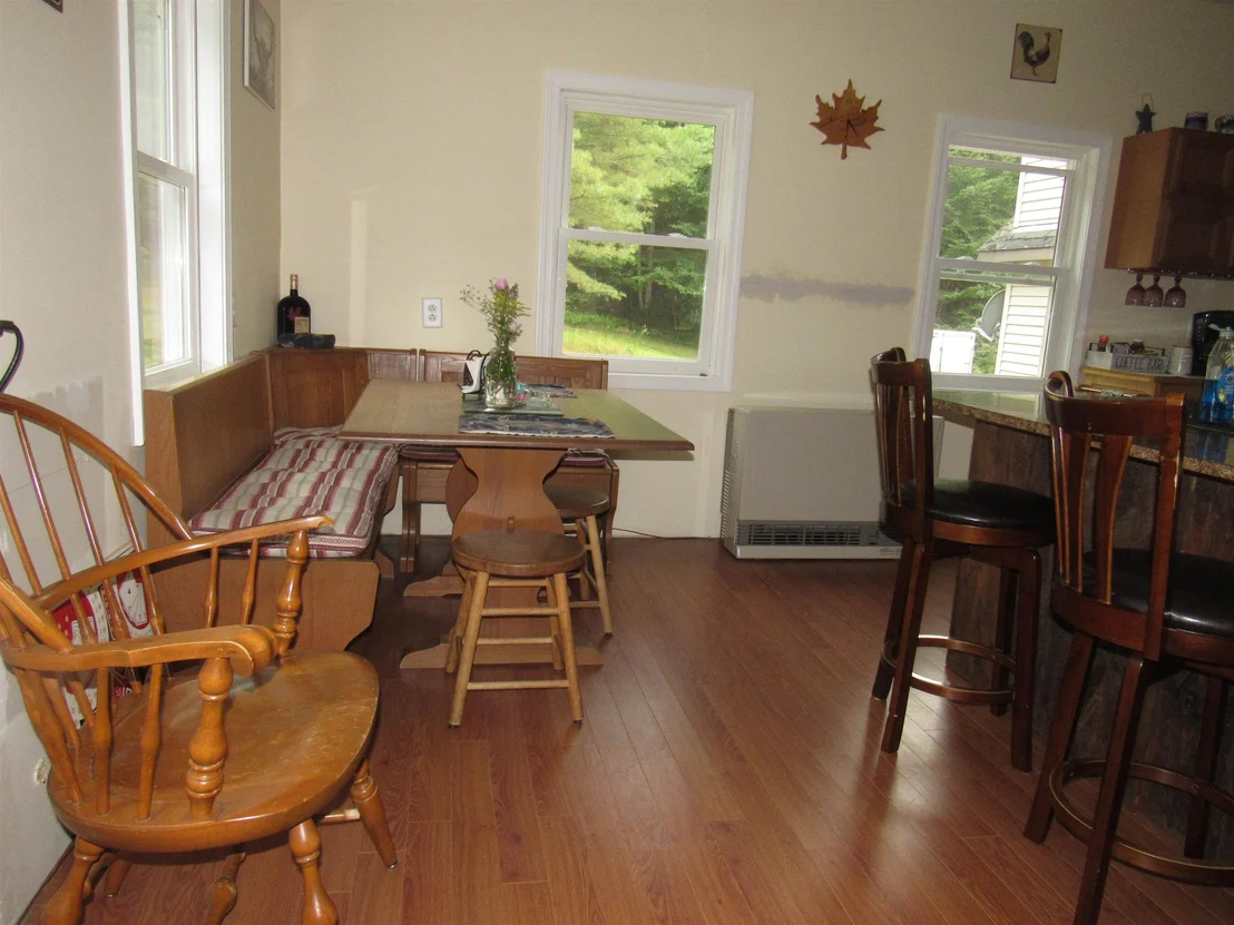 Photo of 21 Maple Hill