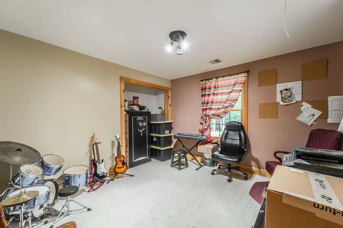 Photo of 6 Phoenix