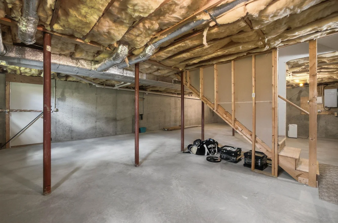 Photo of 48 Adams