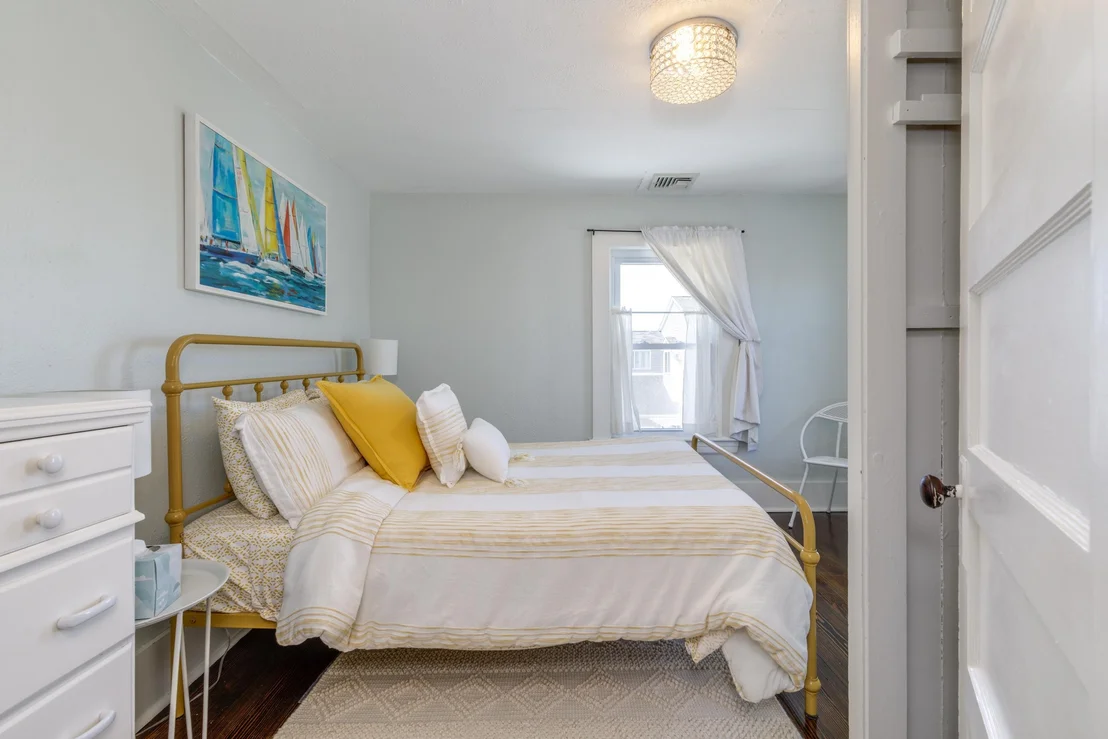 Photo of 19 Cutler