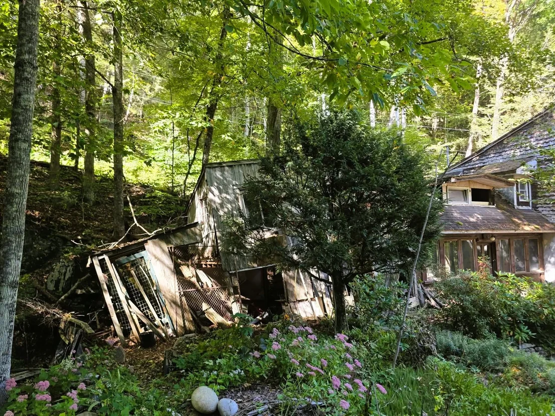 Photo of 1107 Broad Brook