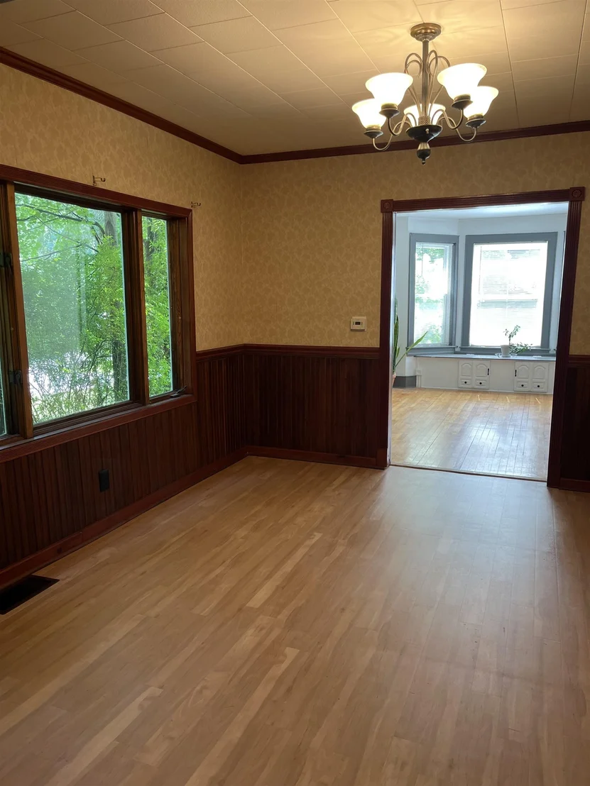 Photo of 24 Pleasant