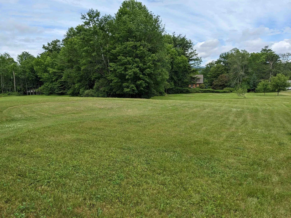 Photo of 95 Sevigny