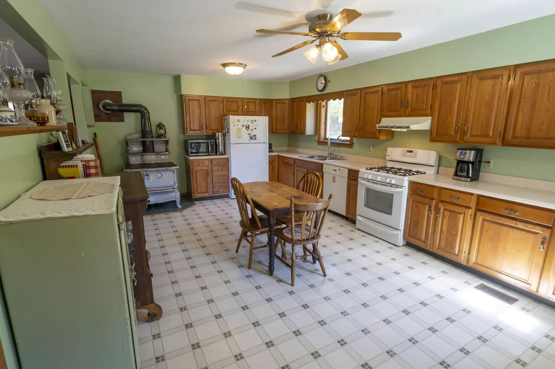 Photo of 246 Gray