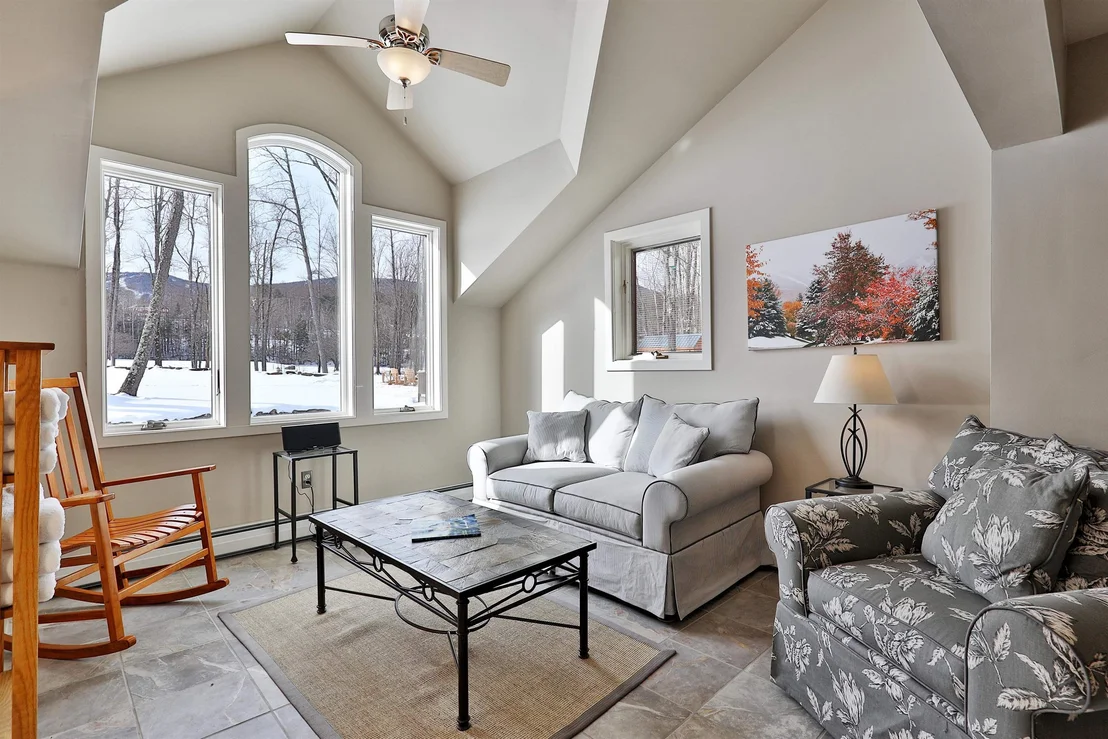 Photo of 426 Roaring Brook