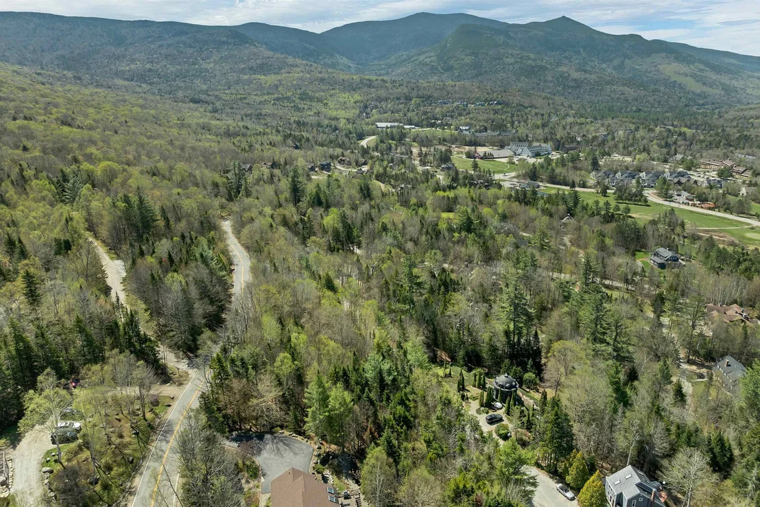 Photo of 109 Snows Mountain