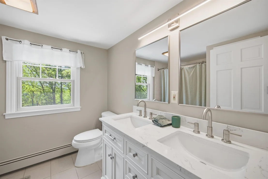 Photo of 5 Pinecrest