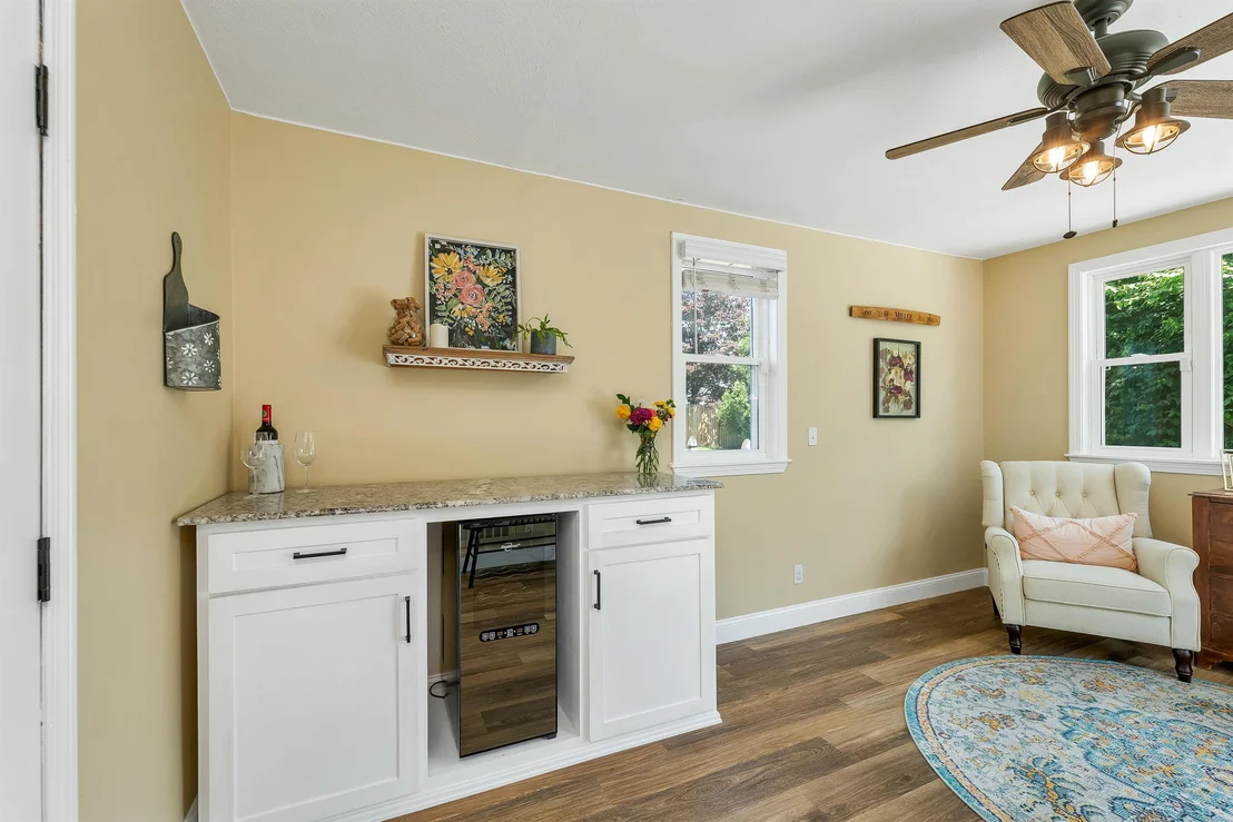 Photo of 14 Juniper